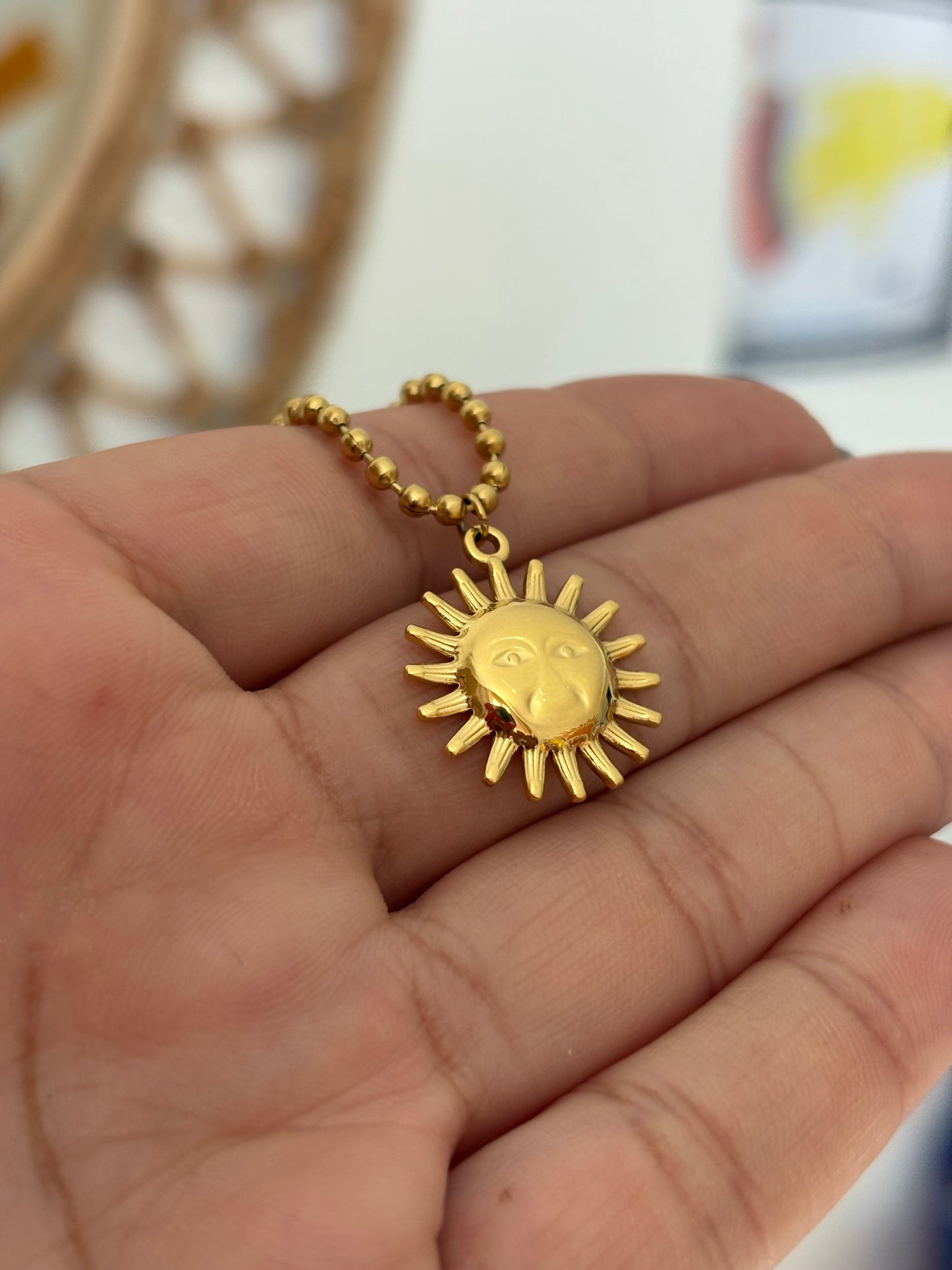 Gold Sunny necklace