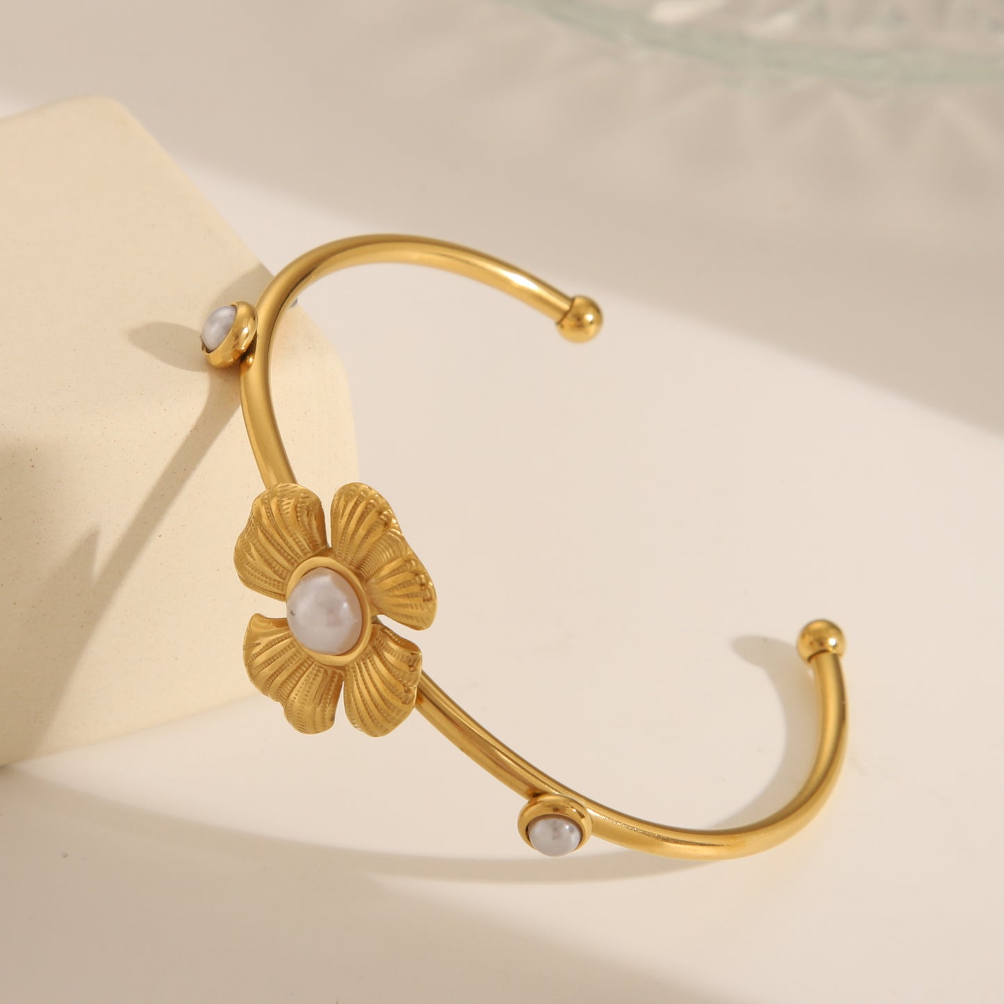 Pearl Flower Bangle