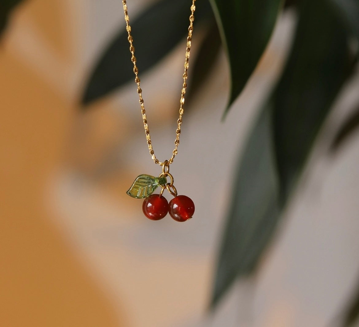 Cherry lover (available)